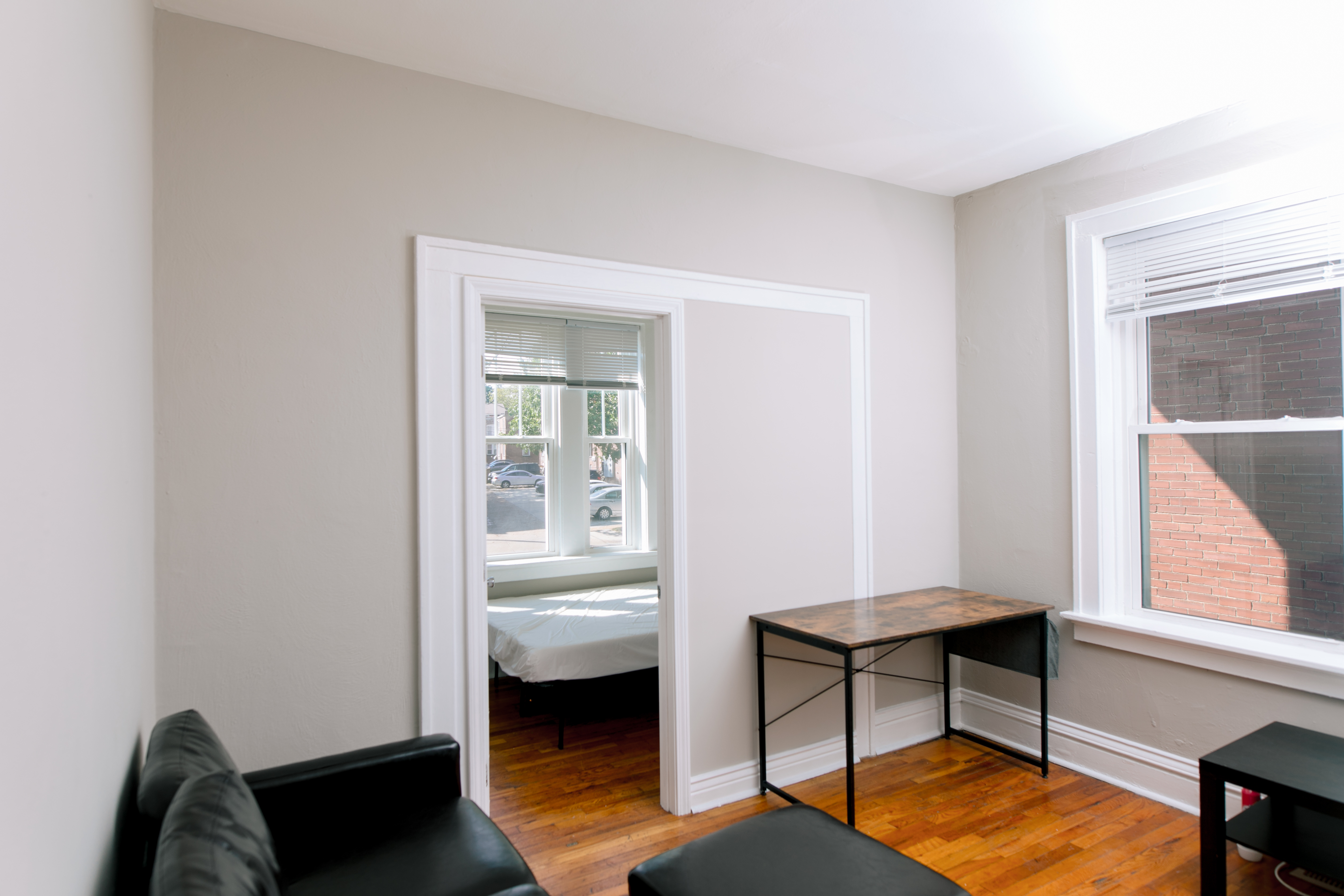Furnished 2BD Apartment near WUSTL full-size photo 5