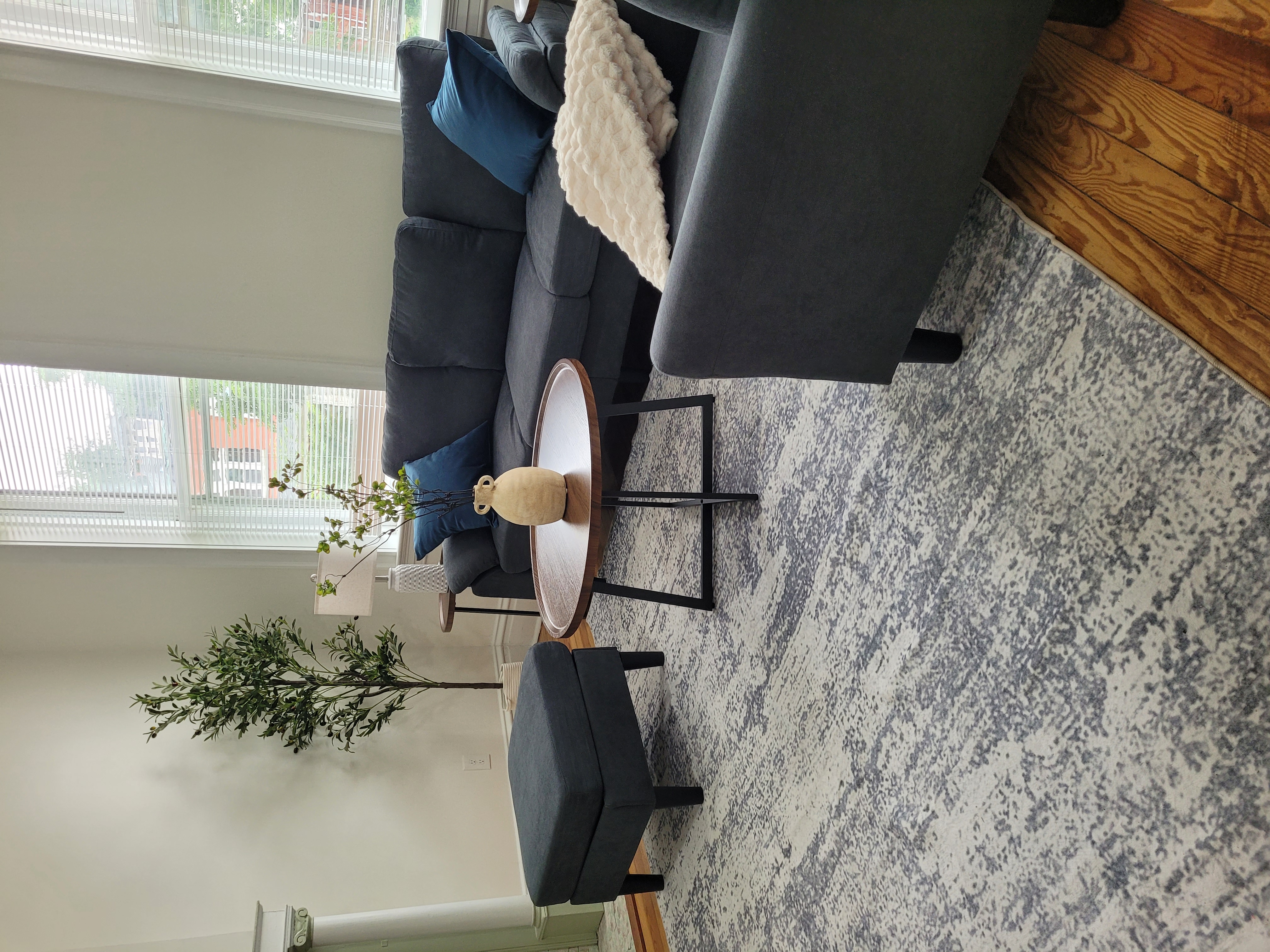 Coming Soon! Sunlit 2BD furnished Apt fully furnished full-size photo 10
