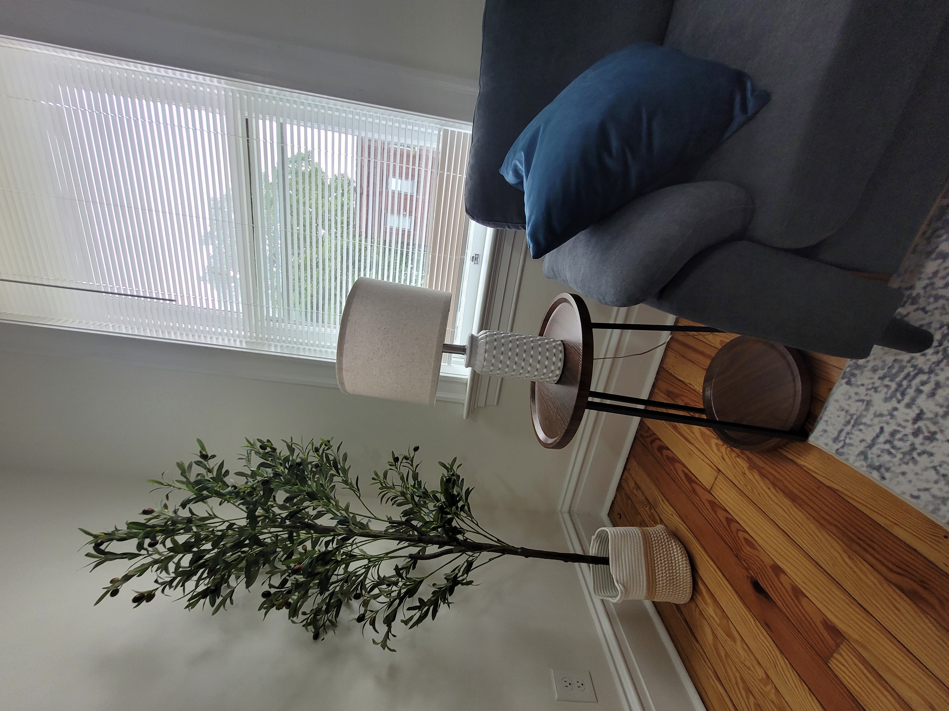 Coming Soon! Sunlit 2BD furnished Apt fully furnished full-size photo 13