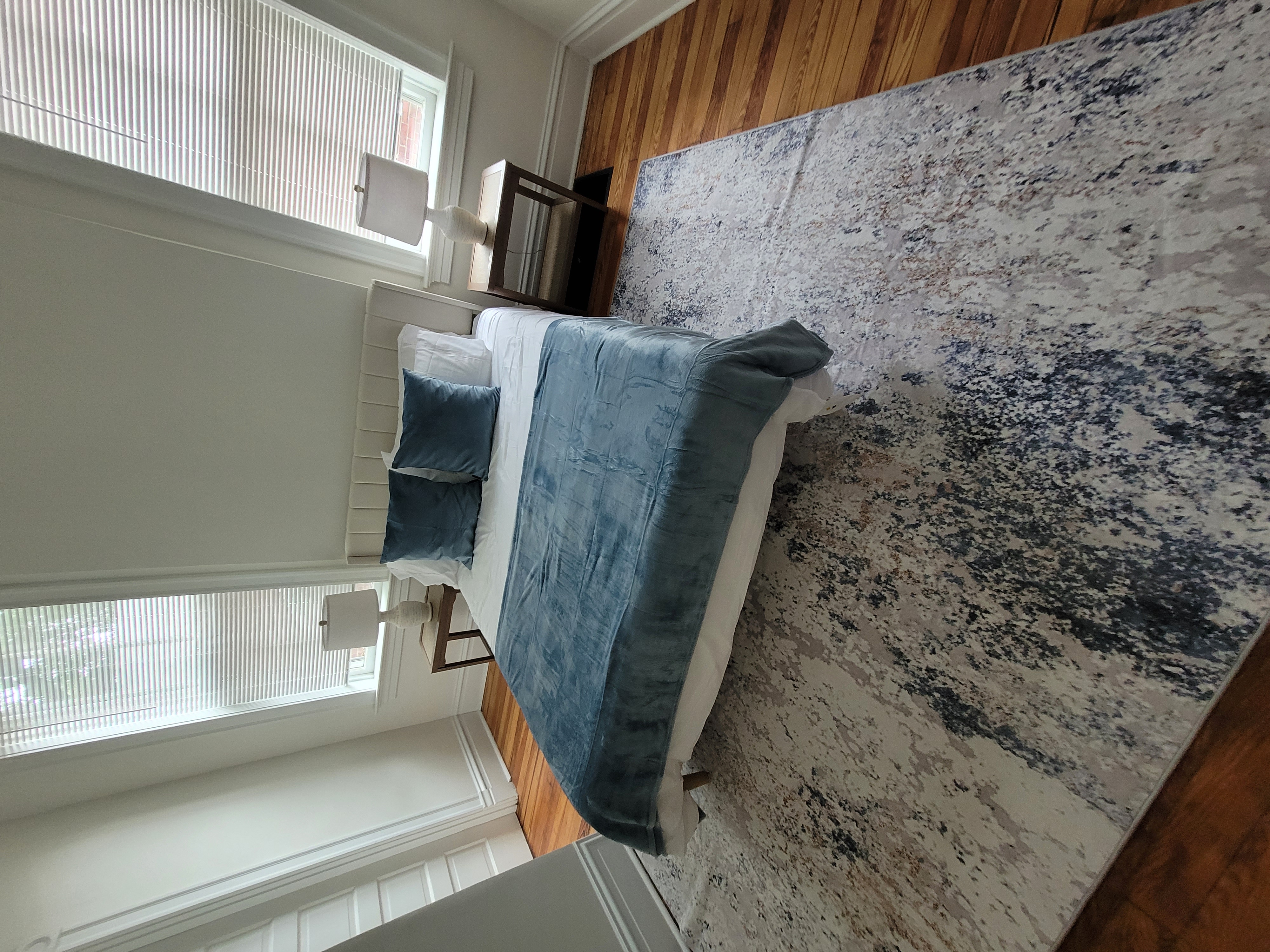 Coming Soon! Sunlit 2BD furnished Apt fully furnished full-size photo 14