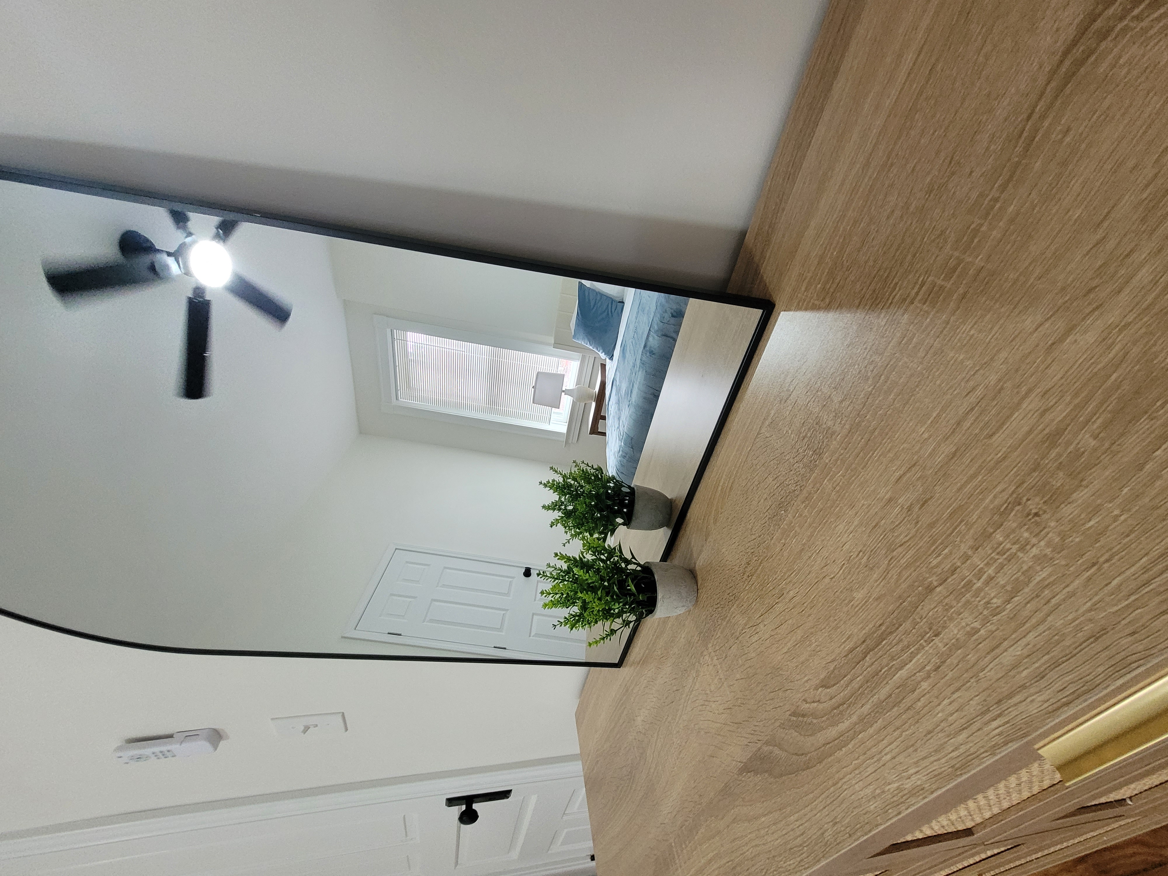 Coming Soon! Sunlit 2BD furnished Apt fully furnished full-size photo 21