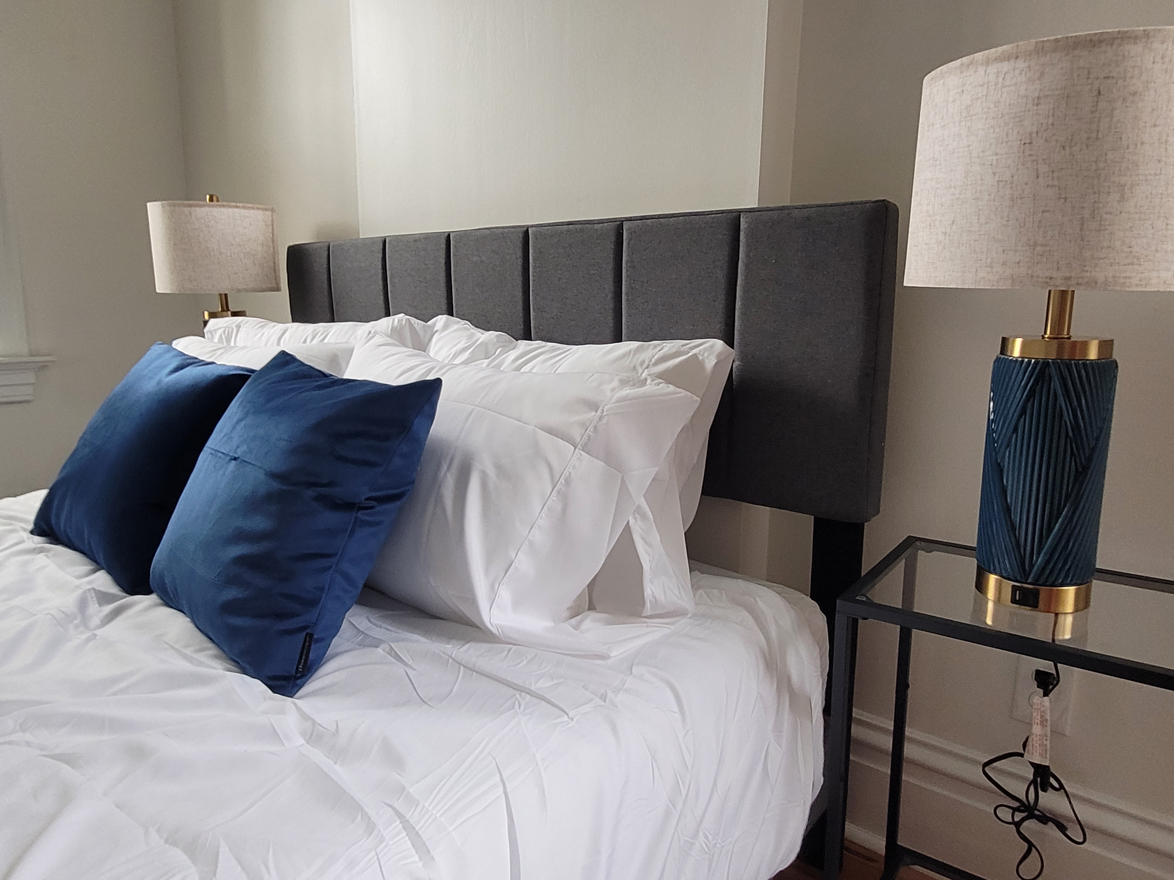 Coming Soon! Sunlit 2BD furnished Apt fully furnished full-size photo 29
